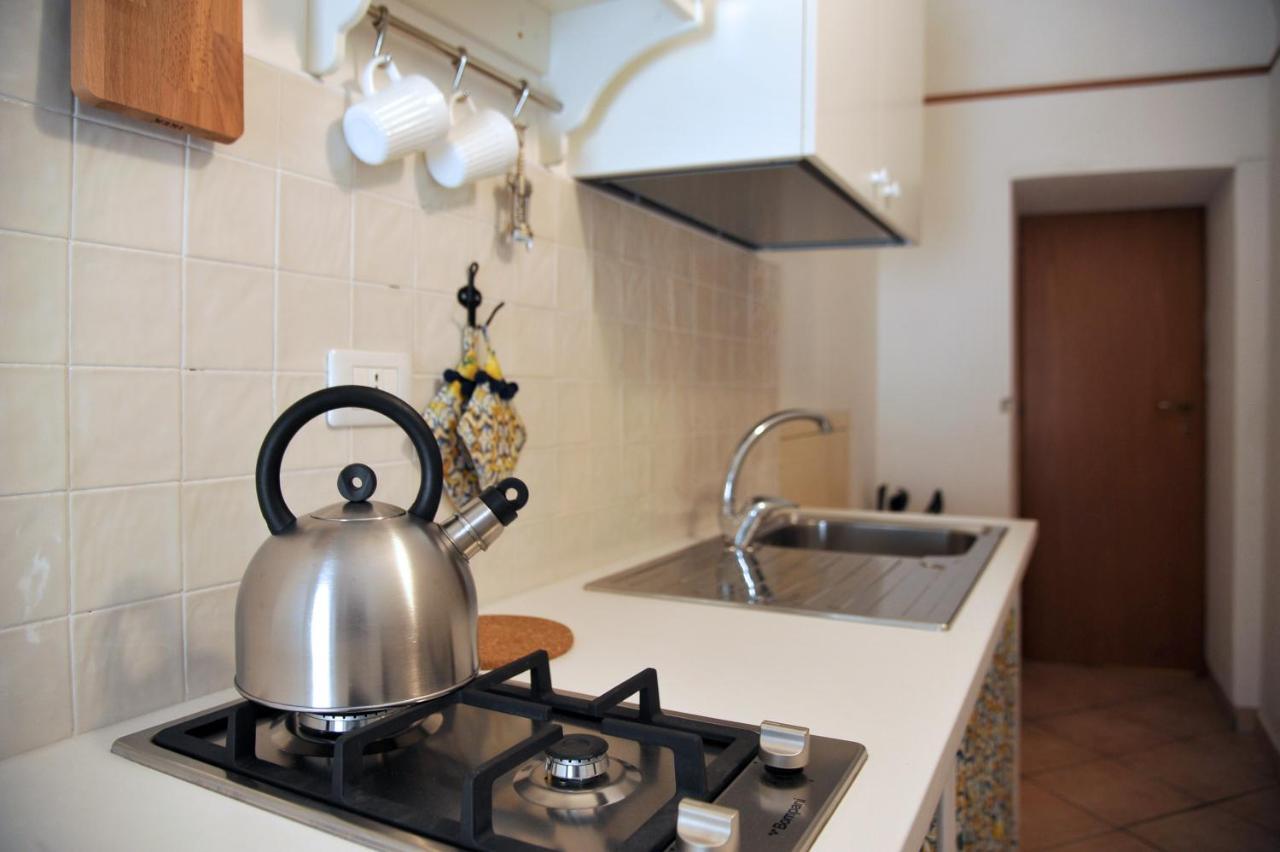 Casa Salonia Apartment Noto Bagian luar foto